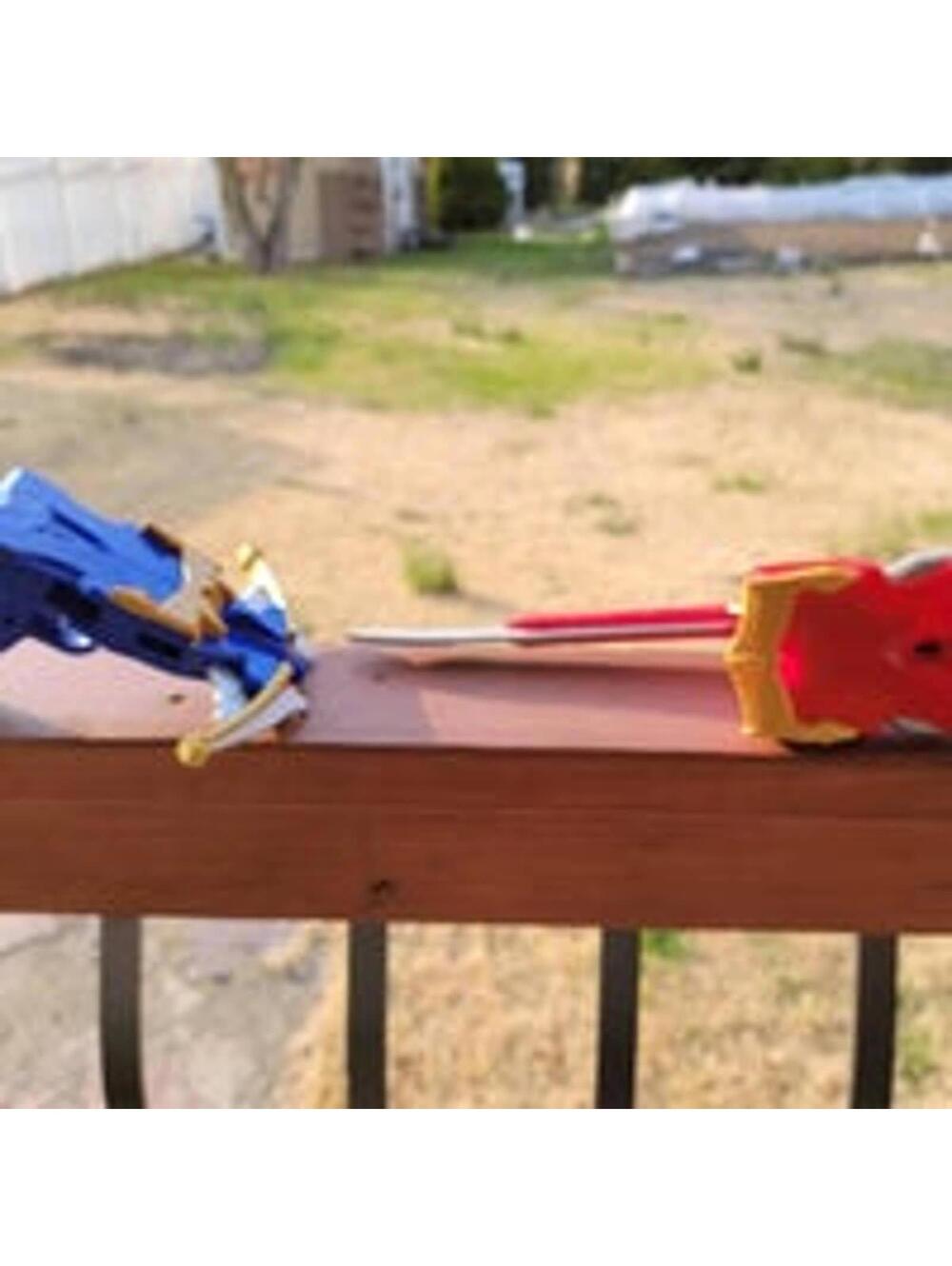 Deluxe Power Rangers Weapons MegaForce - Picture 3 of 4